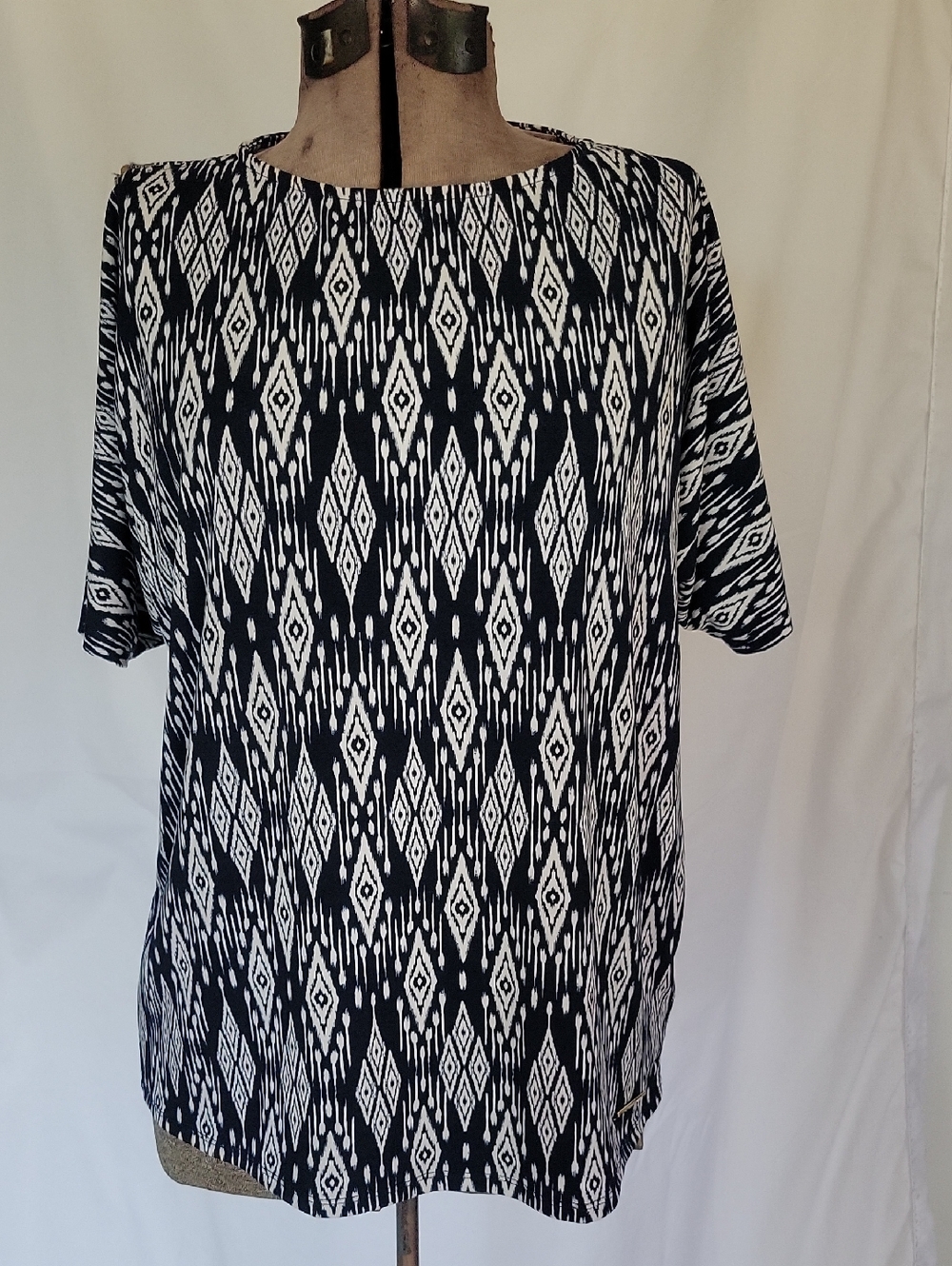 Jones New York  Top, Medium, Blue/White.